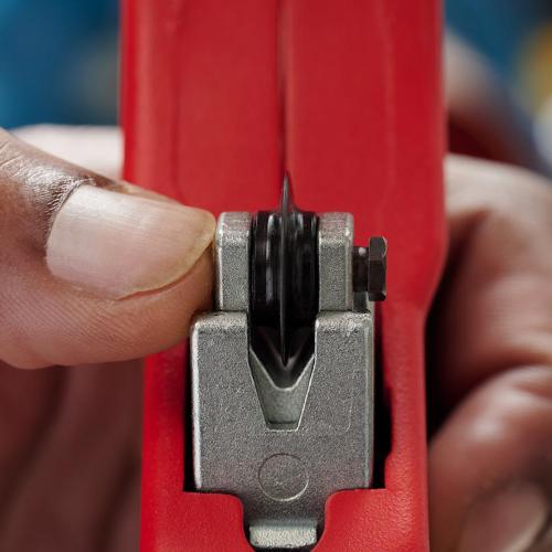 Knipex TubiX XL Pipe Cutter (Ã˜ 6 - 76mm) 90 31 03 BK